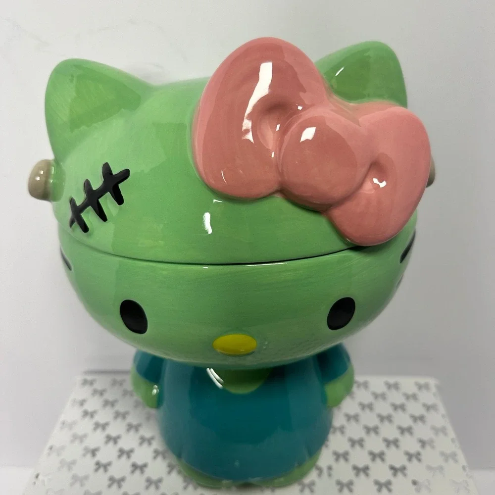 Silver Buffalo sanrio hello